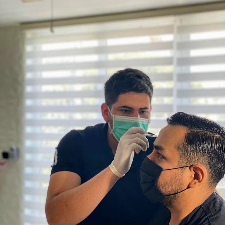 Tratamiento de Armonización Facial Avanzada por el Dr. Cesar Andalón